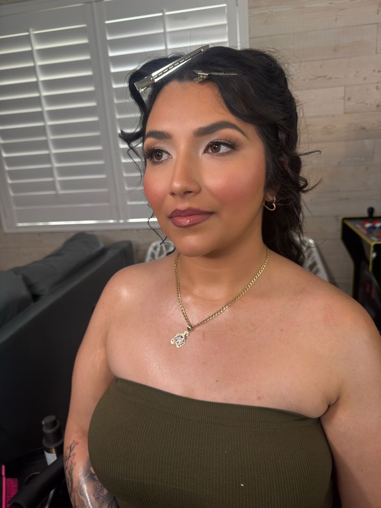RushBlush everyday client hair and makeup